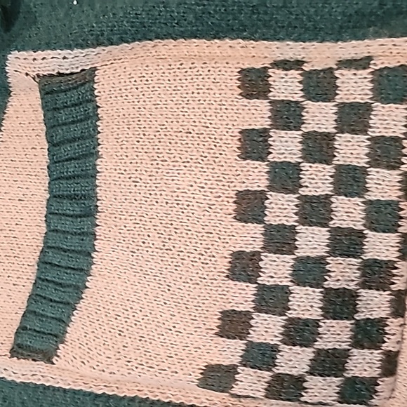 Size Large vintage checkered cardigan - Picture 2 of 5